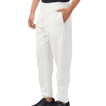 image_4919cf50-fd06-40de-9990-579801f11bf8