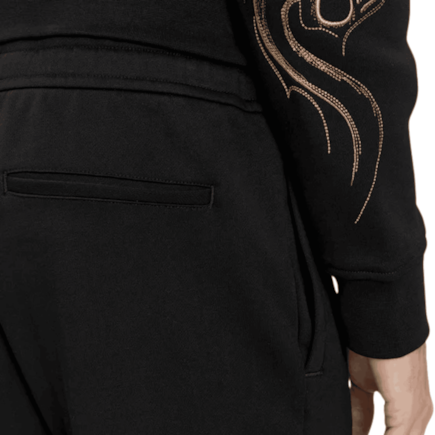 image_c95cef6a-d9e6-41d5-b903-1f03a085c240