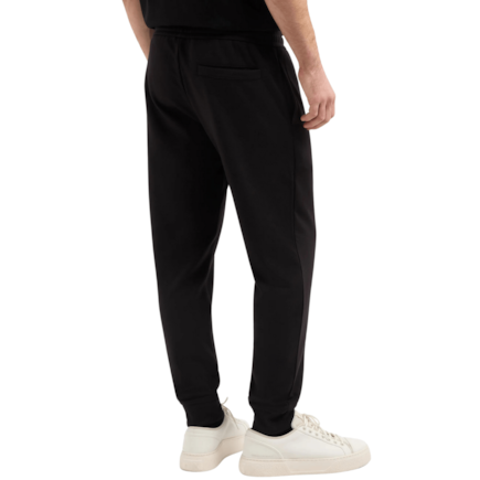 image_8cedd81f-e9be-4ae3-bf8b-5b293d541952