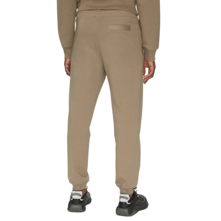 image_e6d327f1-9935-4e8d-b5b1-e4e6b8059f06