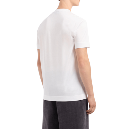 image_b7595833-26c7-4b19-8519-1ef60415c522