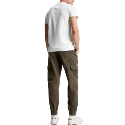 image_4a423b3a-019b-4f4d-ba7e-c8981bd4a2c0